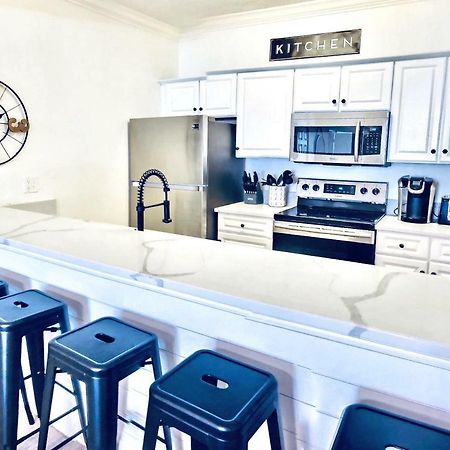 Barefoot Bliss - Beachfront Condo - Sleeps 12 Panama City Beach Exterior foto