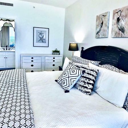 Barefoot Bliss - Beachfront Condo - Sleeps 12 Panama City Beach Exterior foto